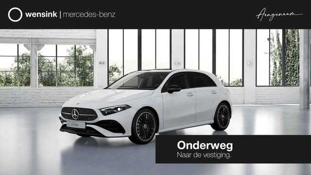 Mercedes-Benz A-KLASSE 180 Business Solution AMG | Panoramaschuifdak | Premium Plus pakket | Stoelverwarming | Achteruitrijcamera | MULTIBEAM LED |