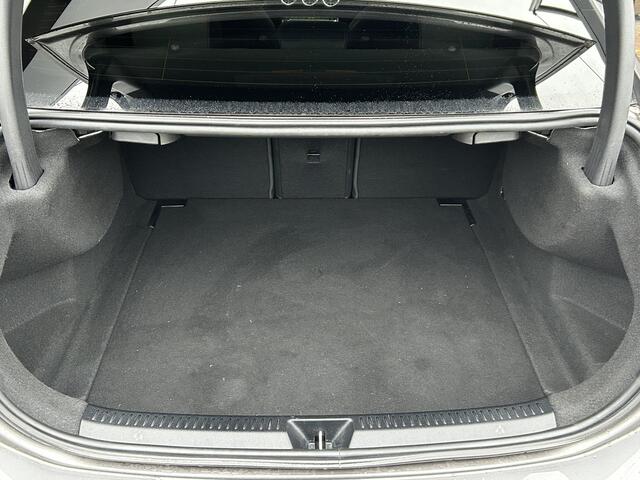 Mercedes-Benz A-KLASSE 200 Business Solution AMG | Panoramadak | Cruise Control | Stoelverwarming