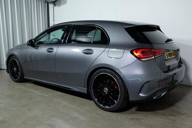 Mercedes-Benz A-KLASSE 200 Premium AMG Line