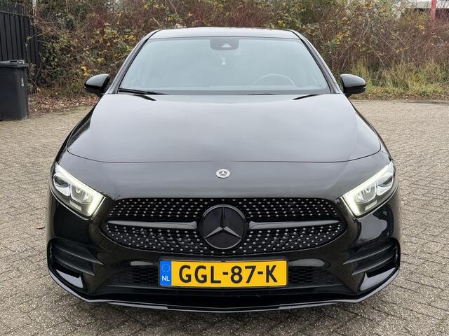 Mercedes-Benz A-KLASSE 180 d Automaat Premium Black Edition