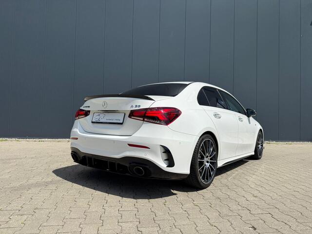 Mercedes-Benz A-KLASSE AMG 35 4MATIC Aero / Burmester / Schaalstoelen