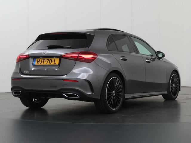 Mercedes-Benz A-KLASSE 180 Business Solution AMG | Elektrisch bedienbaar panoramadak | Achteruitrijcamera | 19inch Multispaak velgen | Mulitbeam koplampen |