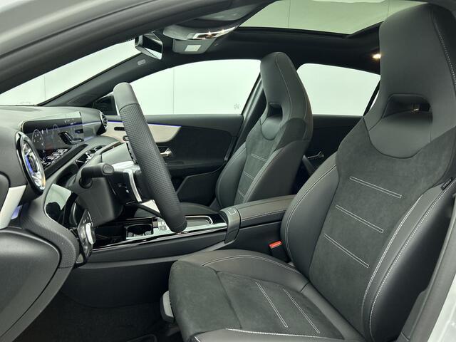 Mercedes-Benz A-KLASSE 250 e Business Solution AMG | AMG Line Plus pakket | Panoramaschuifdak | Smartphone-integratie | Head-up Display | Memorypakket voorstoelen | Nightpakket | 19 inch AMG velgen | MULTIBEAM LED |