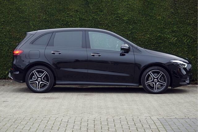 Mercedes-Benz B-KLASSE B 250 e AMG Line | Distronic Trekhaak Multibeam Night