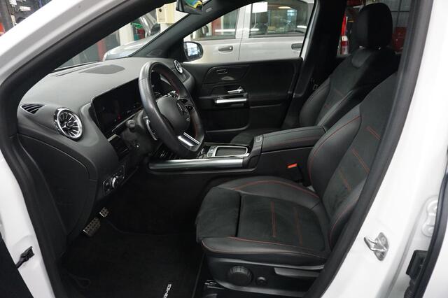 Mercedes-Benz B-KLASSE 250 e AMG Line Facelift