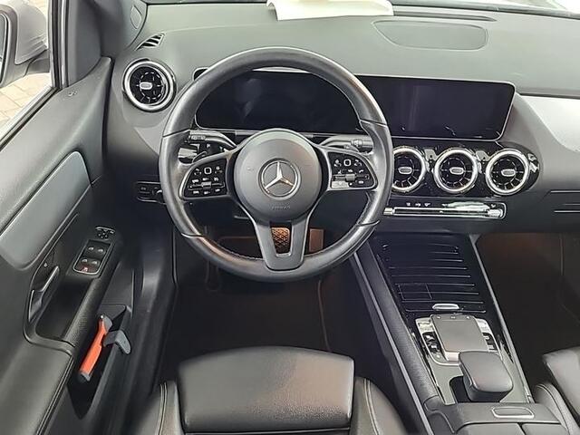 Mercedes-Benz B-KLASSE 180 Business Solution | achteruitrijcamera| Apple carplay| cruise | navi| verwarmde voorstoelen|