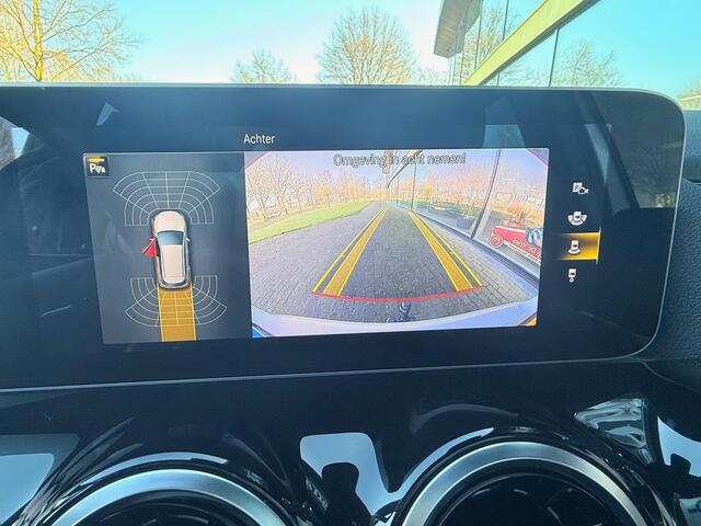 Mercedes-Benz B-KLASSE 180 Business Solution AMG