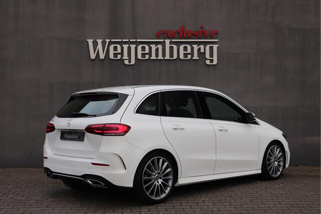 Mercedes-Benz B-KLASSE 180 AMG Navi Stoelv. 19"