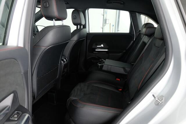 Mercedes-Benz B-KLASSE 180 Business Solution AMG | CLIMA | STOELVERW. | NAVI - CARPLAY | CAMERA |