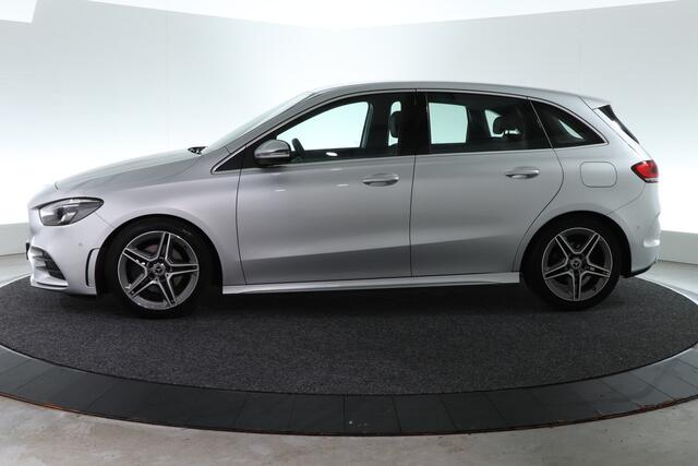 Mercedes-Benz B-KLASSE 180 Business Solution AMG | CLIMA | STOELVERW. | NAVI - CARPLAY | CAMERA |