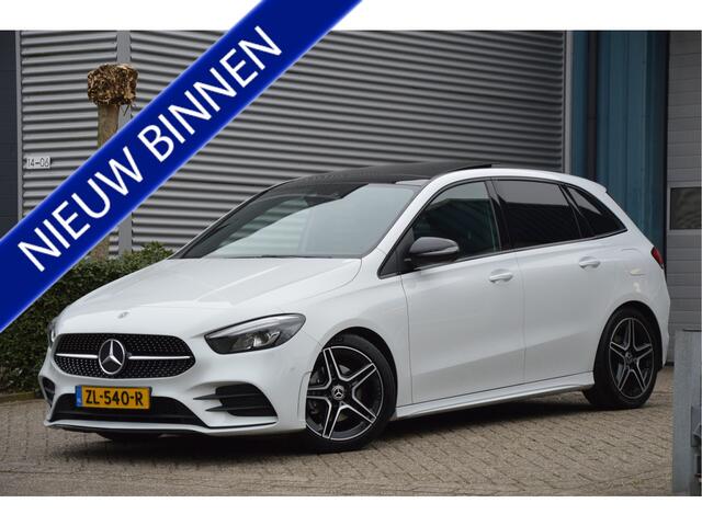 Mercedes-Benz B-KLASSE 180 AMG | LED | CARPLAY | CAMERA | PANODAK | NIGHTPAKKET | CRUISE | CLIMA | ENZ