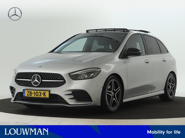 Mercedes-Benz B-KLASSE 180 AMG Nightpakket | Trekhaak | Panoramadak | Stoelverwarming | Augmented Reality | Apple CarPlay | DAB | Inclusief 12 Maanden Garantie