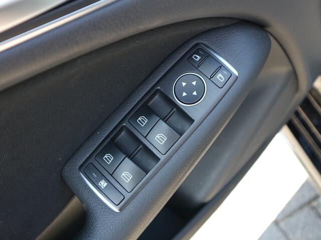 Mercedes-Benz B-KLASSE 160 Ambition AIRCO TREKHAAK CRUISE CONTROL