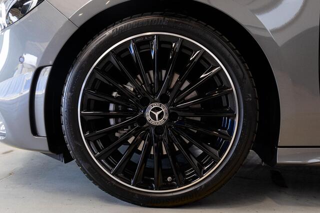 Mercedes-Benz B-KLASSE 180 Star Edition AMG Line Panorama dak | Trekhaak