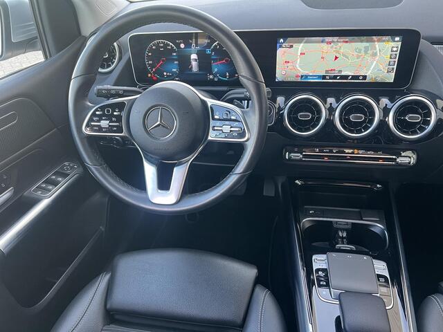 Mercedes-Benz B-KLASSE 180 Automaat Trekhaak Widescreen