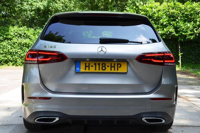 Mercedes-Benz B-KLASSE 180 Business Solution AMG Automaat/Led/Navi/Pdc/Ecc/Stoelverwarming/Cr-Controle/Privacy-Glas/18-Inch Lmv/Apple Carplay/Android