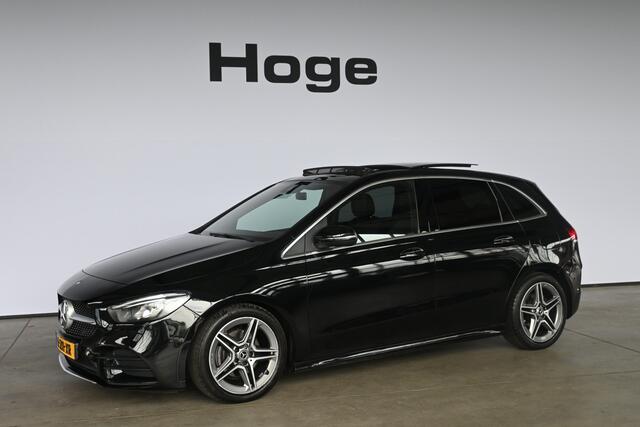 Mercedes-Benz B-KLASSE 180 Business Solution AMG Automaat Navigatie Panoramadak Rijklaarprijs Inruil Mogelijk!