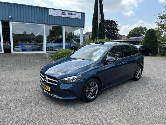 Mercedes-Benz B-KLASSE 180 Advantage Automaat Panoramadak