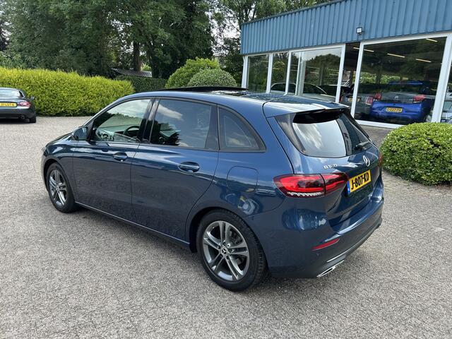 Mercedes-Benz B-KLASSE 180 Advantage Automaat Panoramadak