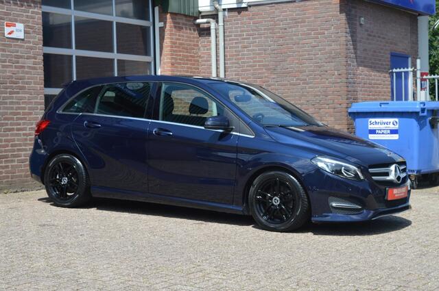 Mercedes-Benz B-KLASSE 180 AMG | AUT - CAMERA - STOELVERW