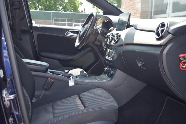 Mercedes-Benz B-KLASSE 180 AMG | AUT - CAMERA - STOELVERW