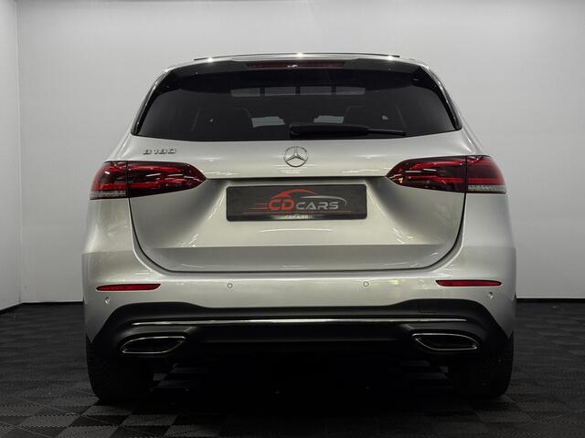 Mercedes-Benz B-KLASSE 180 Business Solution Luxury Pano, Leder, Camera, Stoelverwarming, Navi, Cruise control adaptief, Keyless start, Elektrische achterklep