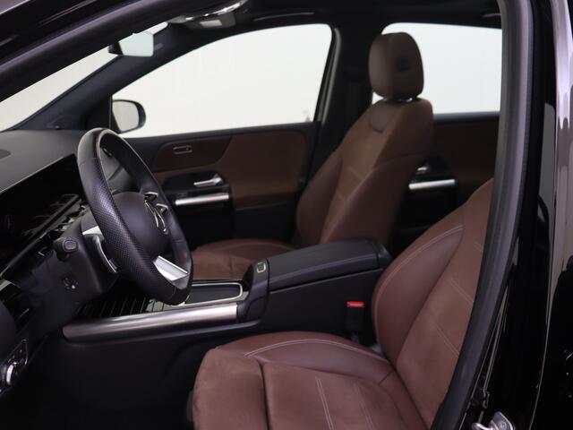 Mercedes-Benz B-KLASSE 250 e Star Edition AMG Line Plus | Panoramadak | Leder/Alcantara | Camera | Navigatie | Stoelverwarming