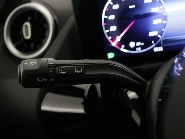 Mercedes-Benz B-KLASSE 250 e Business Line | Zitcomfortpakket | Warmtewerend, donkergetint glas achter | USB-pakket plus | EASY PACK achterklep | Dodehoekassistent | Verwarmde stoelen vooraan |