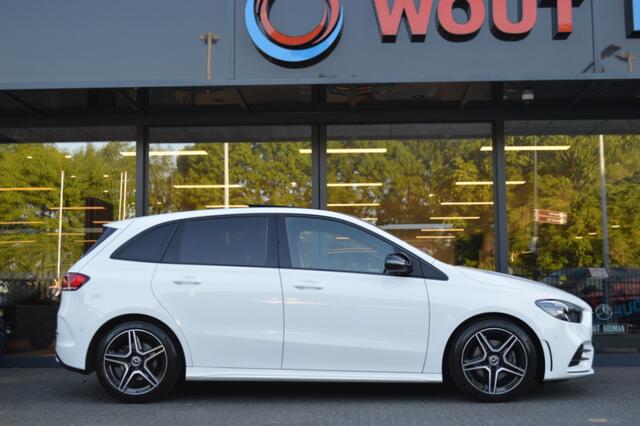 Mercedes-Benz B-KLASSE 200 AMG Led Panorama Memory Distronic Camera Night Augmented Pdc