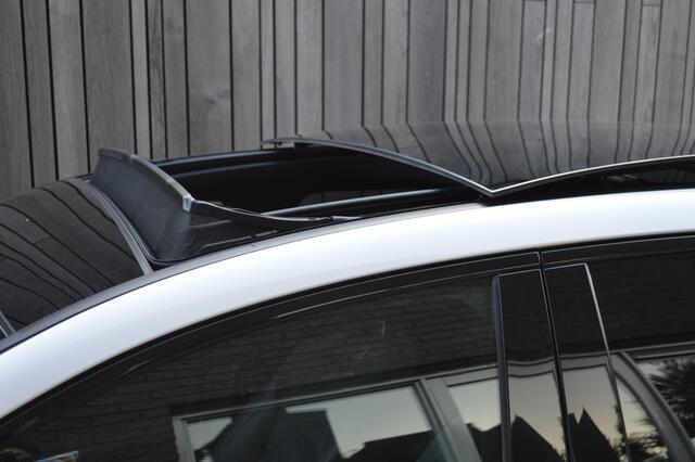 Mercedes-Benz B-KLASSE 200 AMG Led Panorama Memory Distronic Camera Night Augmented Pdc