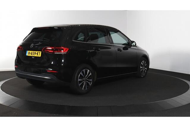 Mercedes-Benz B-KLASSE 180 Business Solution