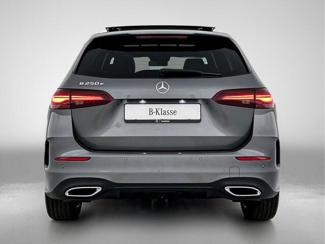 Mercedes-Benz B-KLASSE 250 e Business Solution AMG | Nightpakket | Trekhaak | GUARD 360 ° Vehicle protection Plus | Smartphone Integratie | Panoramaschuifdak |