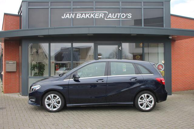 Mercedes-Benz B-KLASSE 200 Ambition ? Automaat ? Half leer ? Xenon ? 17inch ? Bluetooth