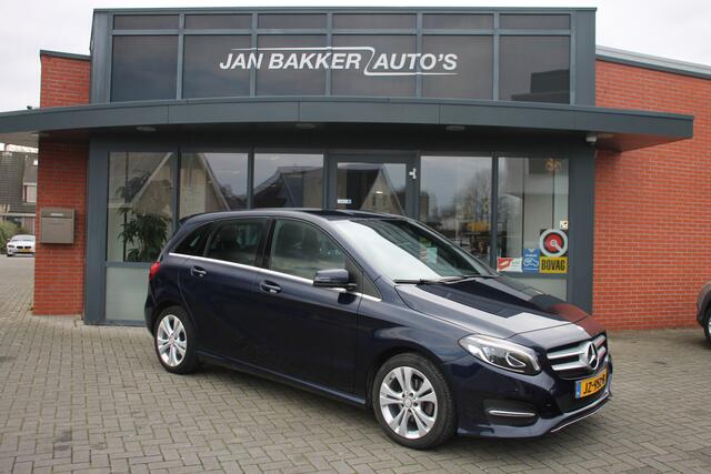 Mercedes-Benz B-KLASSE 200 Ambition ? Automaat ? Half leer ? Xenon ? 17inch ? Bluetooth