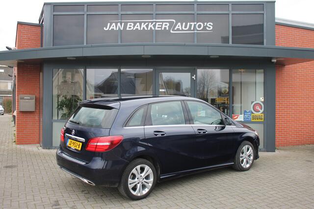 Mercedes-Benz B-KLASSE 200 Ambition ? Automaat ? Half leer ? Xenon ? 17inch ? Bluetooth