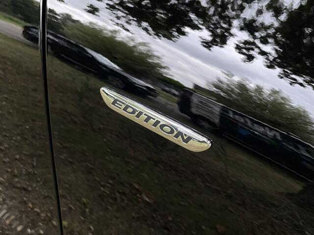 Mercedes-Benz B-KLASSE 200 Business Solution AMG | MBUX | Sfeerverlichting | Pano | 18 '' |