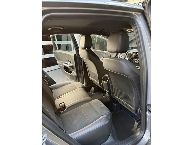 Mercedes-Benz B-KLASSE 250 e Business Solution AMG Limited sfeerverlichti