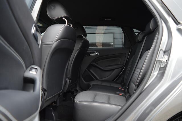 Mercedes-Benz B-KLASSE 180 Ambition | ORG. NL | TREKHAAK | AUTOMAAT |