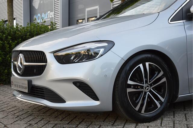 Mercedes-Benz B-KLASSE 180 Business Line AUTOMAAT | LED | CARPLAY | NAVI | CRUISE | CAMERA | DAB | ENZ