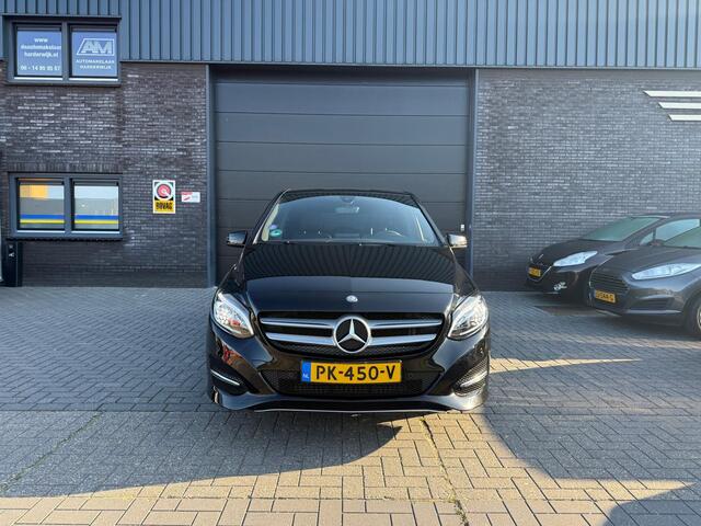Mercedes-Benz B-KLASSE 180 Activity Edition | 12MND GARANTIE | AUTOMAAT | NAVI | LED | LEDER | NL-AUTO |