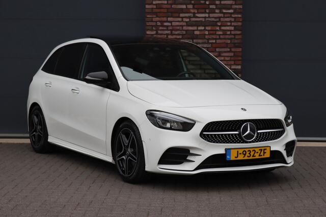 Mercedes-Benz B-KLASSE 220 AMG Line Premium+ | Panoramadak | Augmented Reality | Advanced Sound System | Keyless Go | Cruise Control | Stoelverwarming | Dodehoekassistent | Nightpakket |