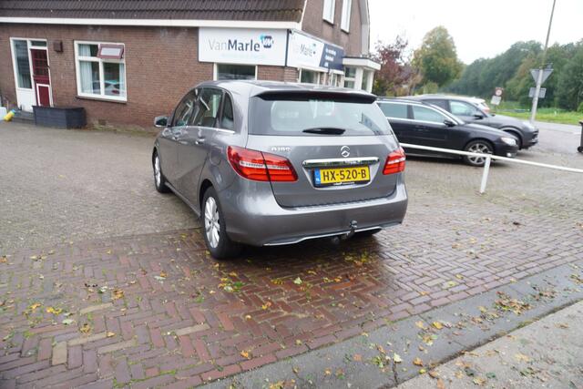 Mercedes-Benz B-KLASSE 180 Ambition AUTOMAAT TREKHAAK CRUISE NAVI