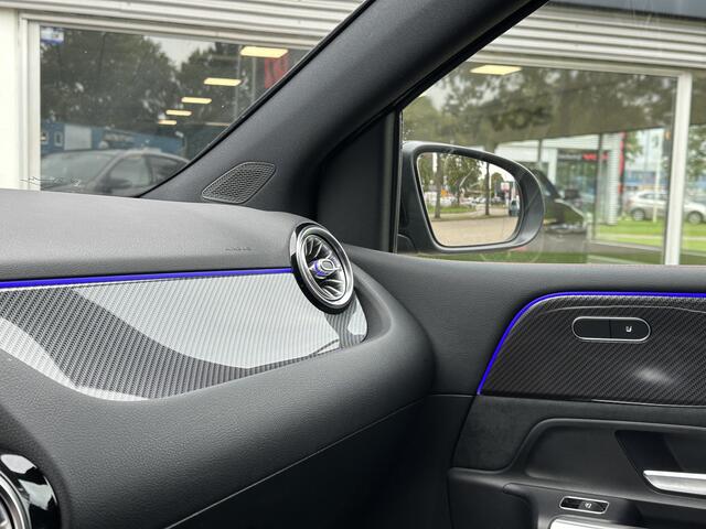 Mercedes-Benz B-KLASSE 200 AMG-Line | Sfeer | Camera | Augmented reality |