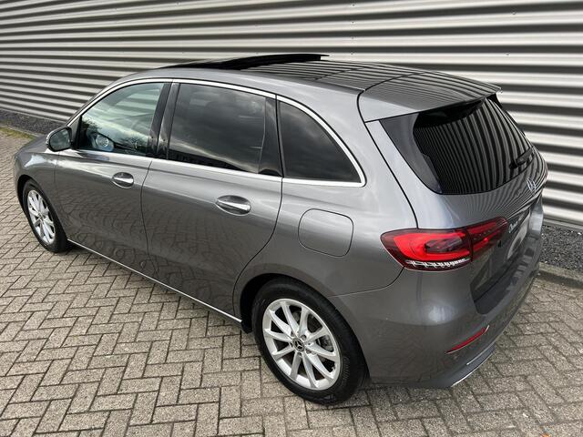Mercedes-Benz B-KLASSE 180 Panorama Exclusief Leder