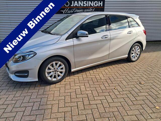 Mercedes-Benz B-KLASSE 180 Ambition Automaat met 20.409 km !!!!! | Clima | Cruise control | Navigatie | LM Velgen | Michelin Cross Climate banden | RIJKLAARPRIJS INCL 12 MAANDEN GARANTIE EN BEURT