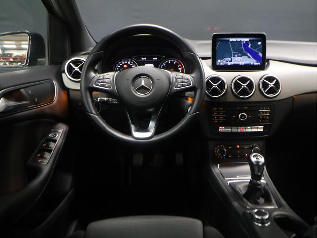 Mercedes-Benz B-KLASSE 180 Blue Efficiency Business [TREKHAAK, CAMERA, PDC V+A, STOELVERWARMING, 6-BAK, BLUETOOTH, CRUISE, NIEUWSTAAT]