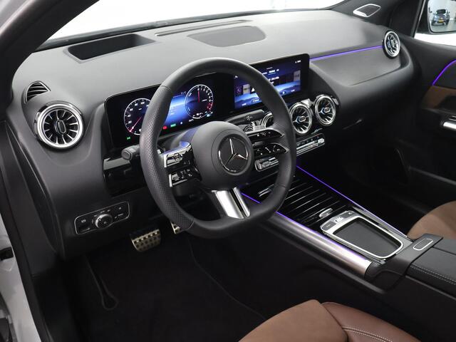 Mercedes-Benz B-KLASSE 250 e AMG Line | Premium plus | Panoramadak | Night pakket |