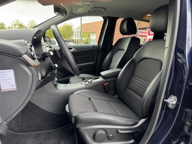 Mercedes-Benz B-KLASSE 200 Ambition Automaat, NL-Auto Trekhaak Uitklapbaar!