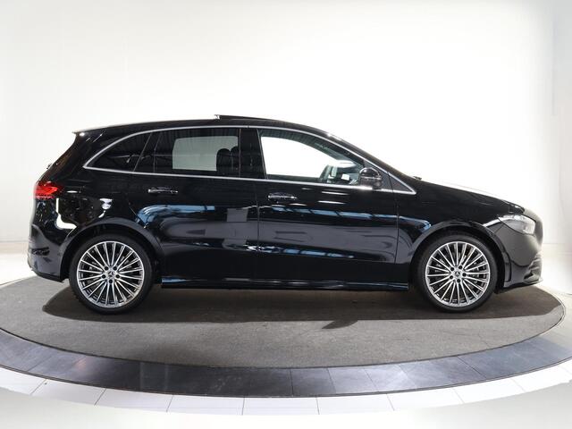 Mercedes-Benz B-KLASSE 250e Business Solution AMG | Panoramaschuifdak | Premium plus pakket | Winter pakket | Trekhaak | Head-up display |