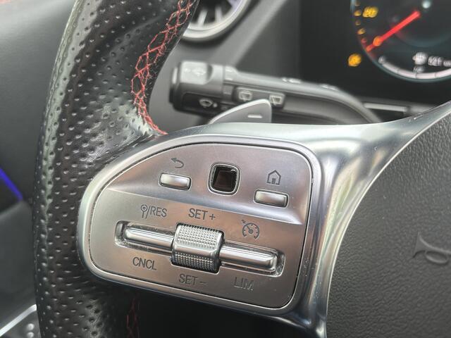 Mercedes-Benz B-KLASSE 200 Business Solution AMG | Automaat | Pano | Sfeerverlichting | Elektrische Stoelen